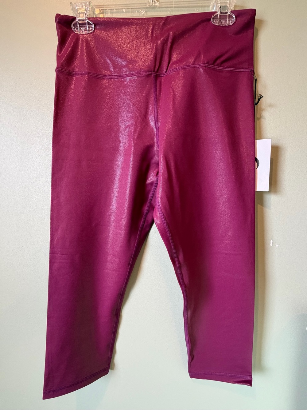 ZYIA Women’s Lipgloss Metallic Plus LnT Capri Leggings